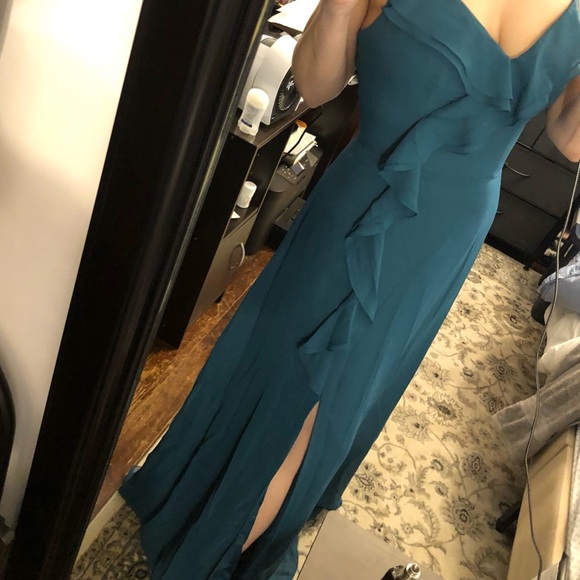 NEW Sheath / Column V-Neck Floor-Length Formal Dress w/ Ruffles - Picture 6 of 14